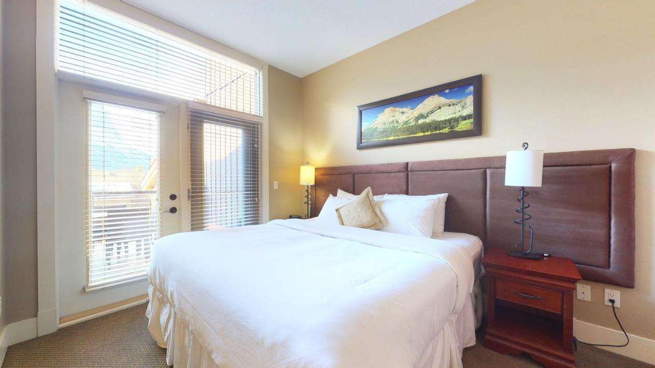 Hotel Spectacular Penthouse With Amazing Views, Indoor Pool And Hot Tub Canmore Exteriér fotografie
