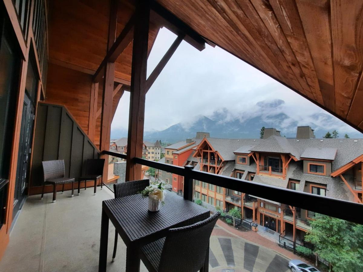 Hotel Spectacular Penthouse With Amazing Views, Indoor Pool And Hot Tub Canmore Exteriér fotografie