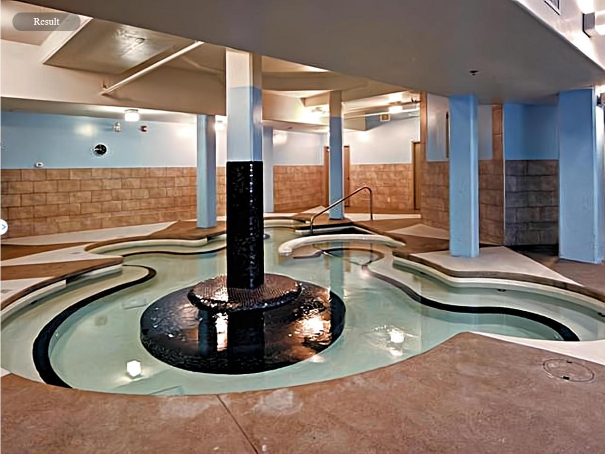 Hotel Spectacular Penthouse With Amazing Views, Indoor Pool And Hot Tub Canmore Exteriér fotografie